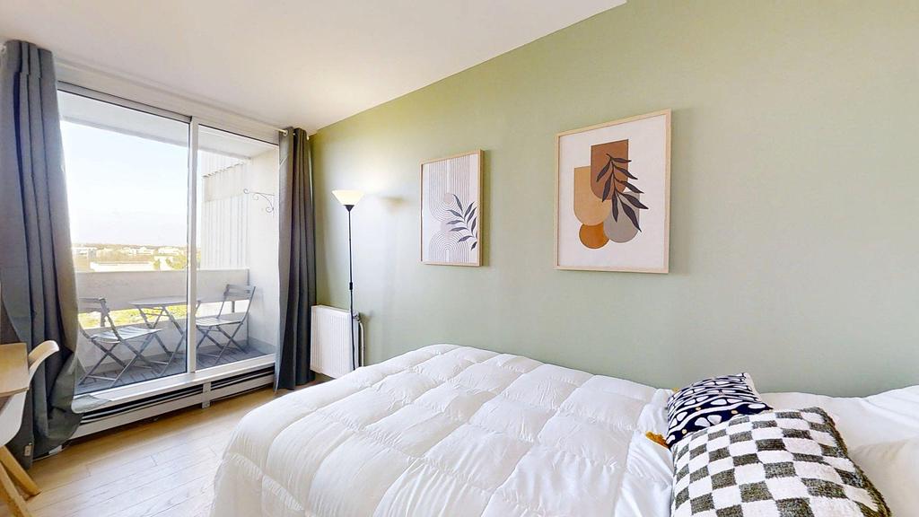 Photo du 26 Rés Les Nouveaux Horizons, 78990 Élancourt, France Élancourt