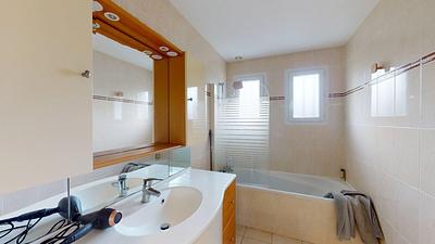 Photo du 27 Rue De Freyssinet, 37300 Joué-lès-Tours, France Joué-lès-Tours