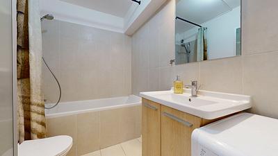 Photo du 4 Square Henri Regnault, 92400 Courbevoie, France Courbevoie