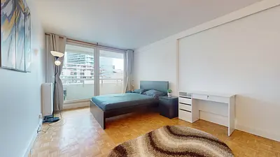 Photo du 4 Square Henri Regnault, 92400 Courbevoie, France Courbevoie