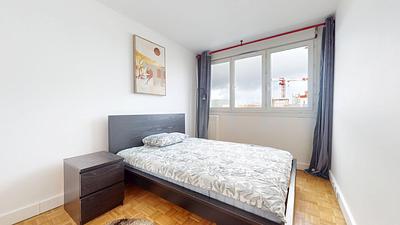 Photo du 4 Square Henri Regnault, 92400 Courbevoie, France Courbevoie