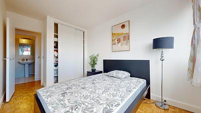 Photo du 4 Square Henri Regnault, 92400 Courbevoie, France Courbevoie