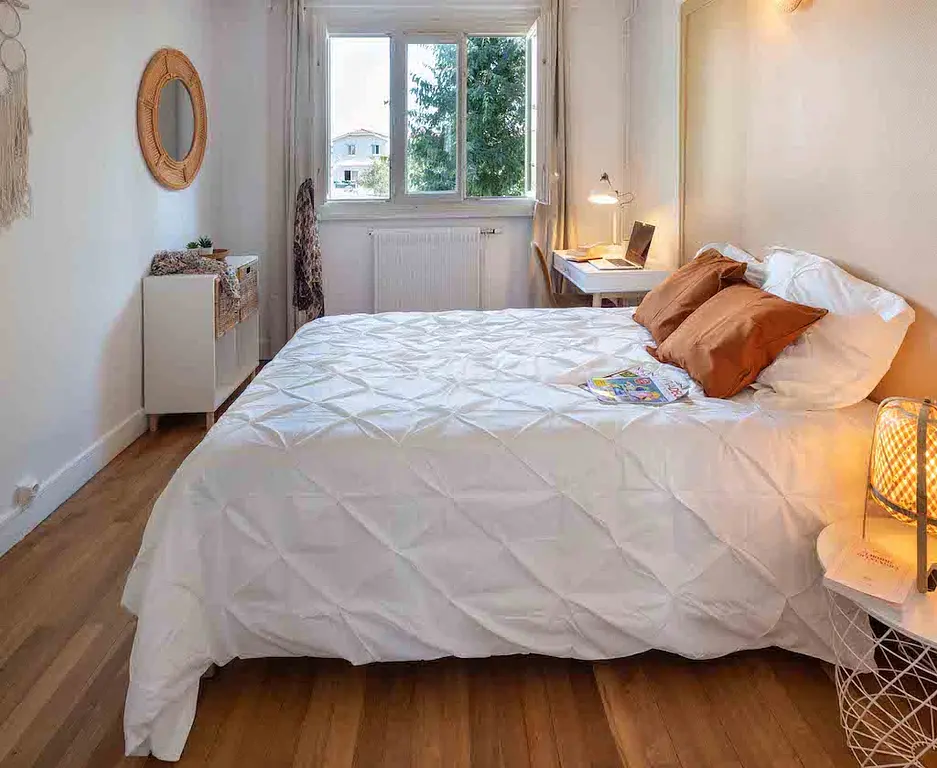 Photo du 17 Rue Antoine Péricaud, 69008 Lyon, France Lyon