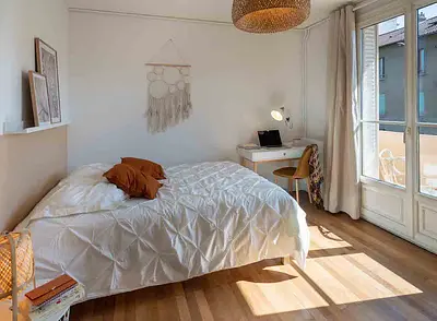 Photo du 17 Rue Antoine Péricaud, 69008 Lyon, France Lyon