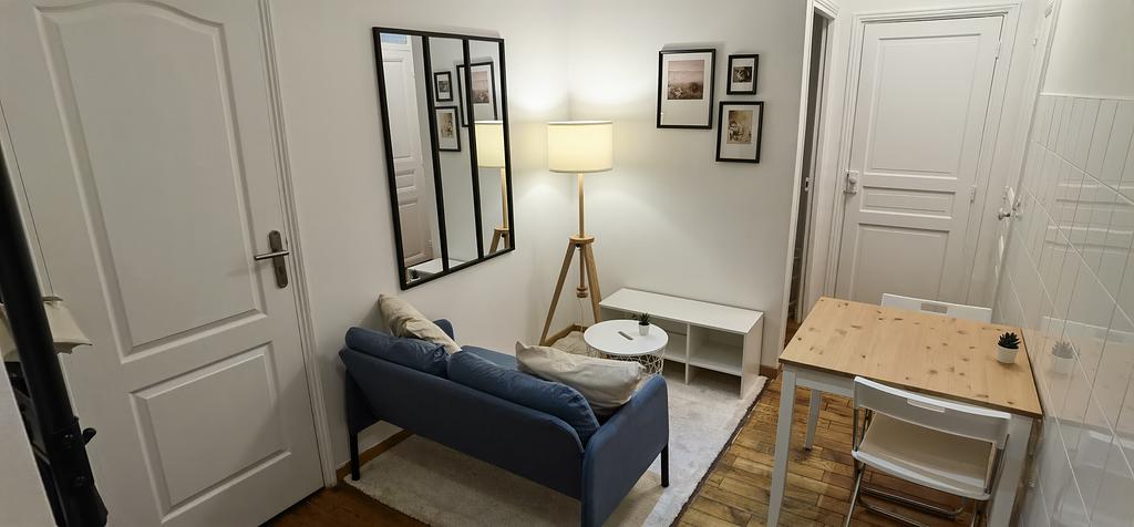 Photo du 11 Rue Rouvet, 75019 Paris, France Paris