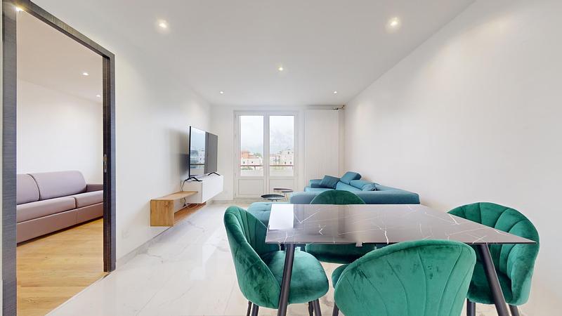 Photo du 77 Avenue Jeanne d'Arc, 38100 Grenoble, France Grenoble