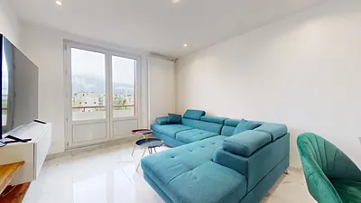 Photo du 77 Avenue Jeanne d'Arc, 38100 Grenoble, France Grenoble