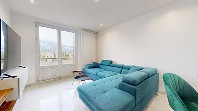 Photo du 77 Avenue Jeanne d'Arc, 38100 Grenoble, France Grenoble