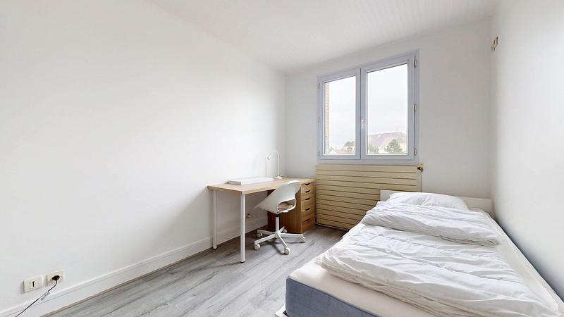 Photo du 35 Avenue De La Gare, 95170 Deuil-la-Barre, France Deuil-la-Barre