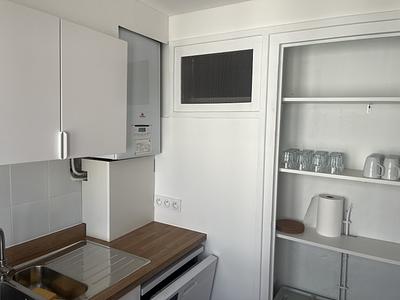 Photo du 10 Avenue Roger Salengro, 69100 Villeurbanne, France Villeurbanne