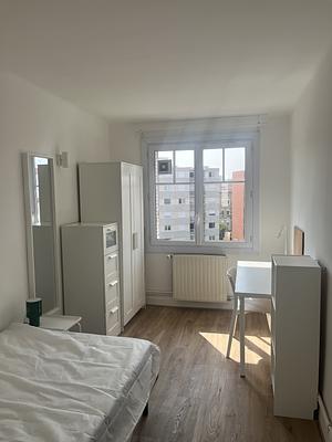 Photo du 10 Avenue Roger Salengro, 69100 Villeurbanne, France Villeurbanne