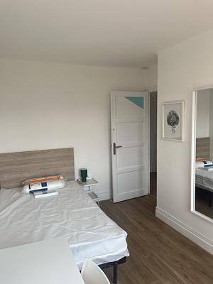 Photo du 10 Avenue Roger Salengro, 69100 Villeurbanne, France Villeurbanne