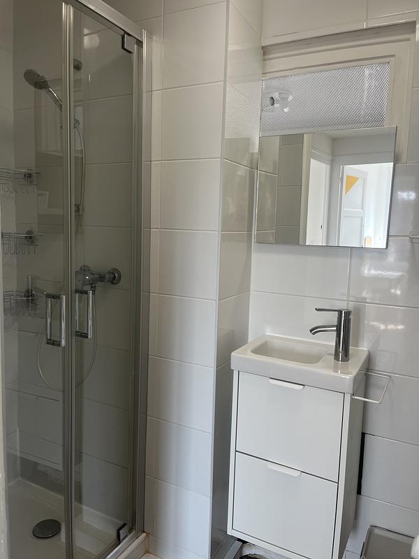 Photo du 10 Avenue Roger Salengro, 69100 Villeurbanne, France Villeurbanne