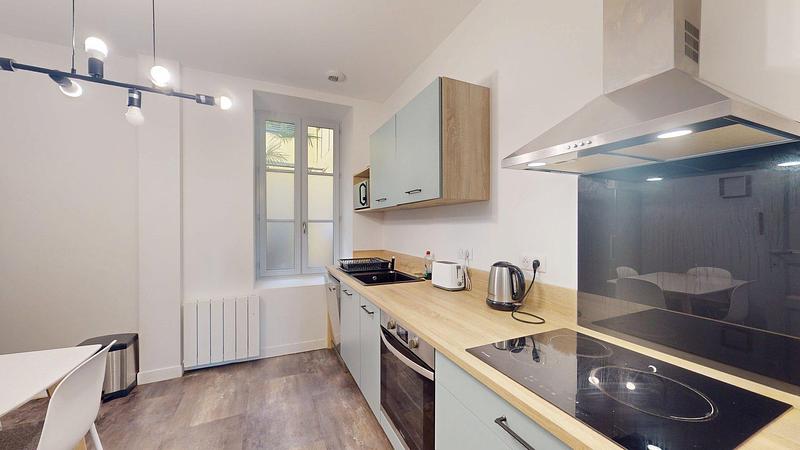 Photo du 7 Rue Émile Guichenné, 64000 Pau, France Pau