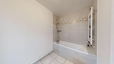 Photo du 204 Avenue Roger Salengro, 69100 Villeurbanne, France Villeurbanne