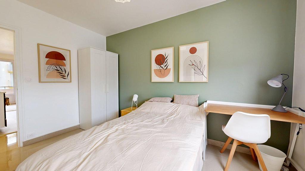 Photo du 12 Rue Charles Dumont, 21000 Dijon, France Dijon