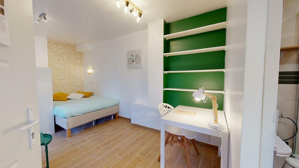 Photo du 7 rue René Prolongée, Maison neuve, 69100 Villeurbanne, France Villeurbanne