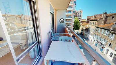 Photo du 25 Rue Lautard, 13003 Marseille, France Marseille