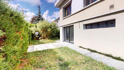 Photo du 33 Rue Thénard, 69008 Lyon, France Lyon