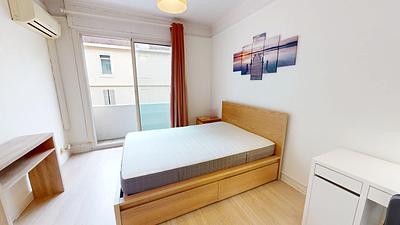 Photo du 32 Rue Jean Martin, 13005 Marseille, France Marseille