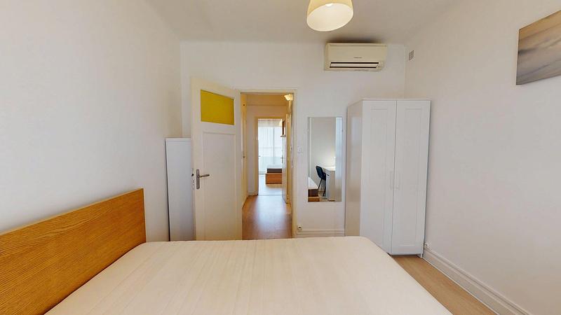 Photo du 32 Rue Jean Martin, 13005 Marseille, France Marseille