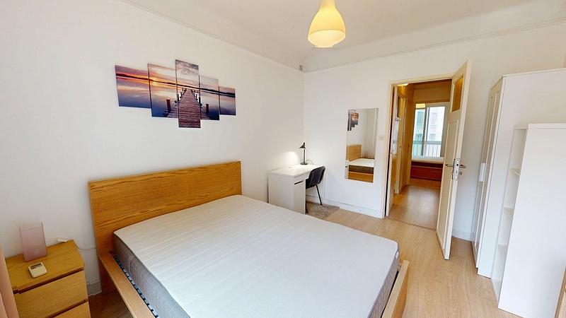 Photo du 32 Rue Jean Martin, 13005 Marseille, France Marseille