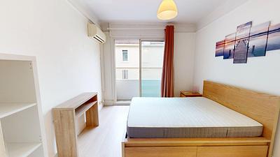 Photo du 32 Rue Jean Martin, 13005 Marseille, France Marseille