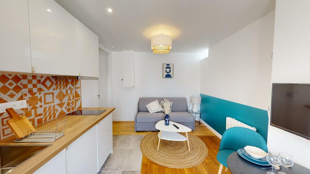 Photo du 153 Rue Saint-Charles, 75015 Paris, France Paris