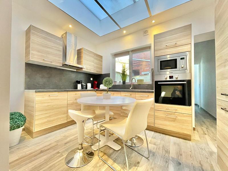 Photo du 7 Rue Jean-Jacques Rousseau, 59260 Lille, France Lille