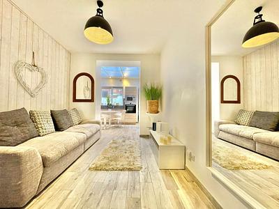 Photo du 7 Rue Jean-Jacques Rousseau, 59260 Lille, France Lille