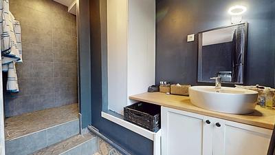 Photo du 27 Rue Charles de Gaulle, 42000 Saint-Étienne, France Saint-Étienne