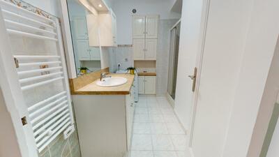 Photo du 11 Rue Descartes, 69100 Villeurbanne, France Villeurbanne