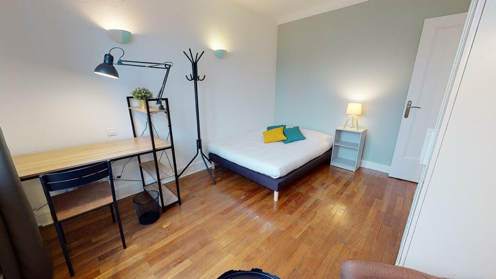 Photo du 11 Rue Descartes, 69100 Villeurbanne, France Villeurbanne