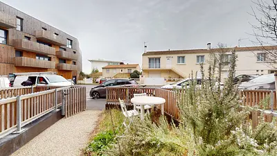 Photo du 15 Rue des Altéas, 17000 La Rochelle, France La Rochelle