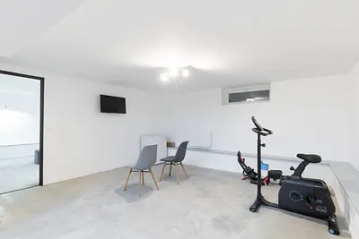 Photo du 15 Rue Du Progrès, 93230 Romainville, France Romainville