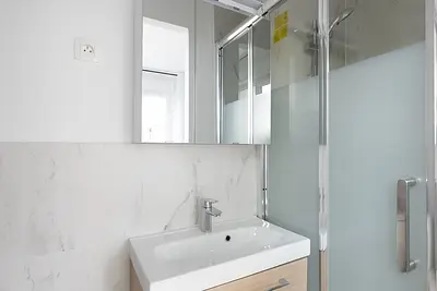 Photo du 15 Rue Du Progrès, 93230 Romainville, France Romainville