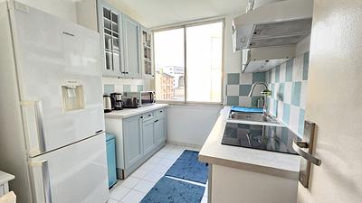 Photo du 37 Rue du Surmelin, 75020 Paris, France Paris