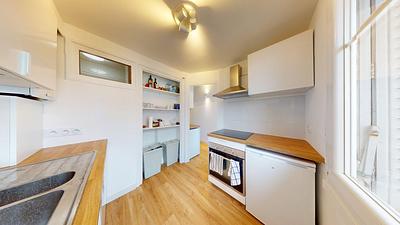 Photo du 10 Avenue Roger Salengro, 69100 Villeurbanne, France Villeurbanne