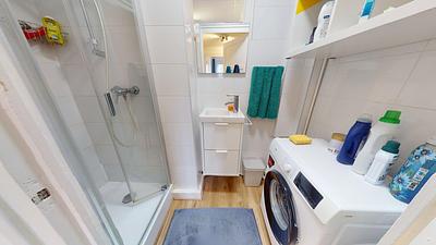 Photo du 10 Avenue Roger Salengro, 69100 Villeurbanne, France Villeurbanne