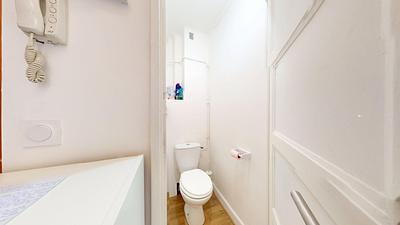 Photo du 10 Avenue Roger Salengro, 69100 Villeurbanne, France Villeurbanne