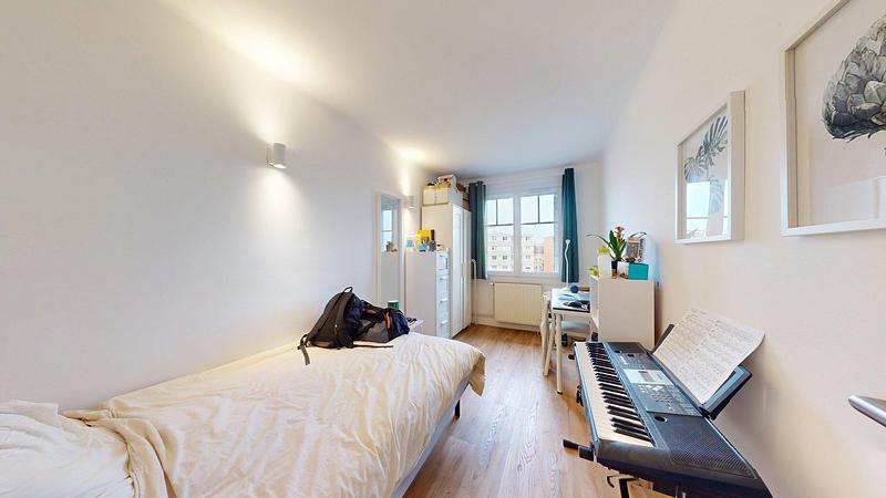 Photo du 10 Avenue Roger Salengro, 69100 Villeurbanne, France Villeurbanne