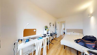 Photo du 10 Avenue Roger Salengro, 69100 Villeurbanne, France Villeurbanne