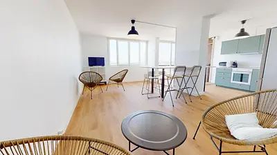 Photo du 32 Rue Édouard Branly, 69500 Bron, France Bron