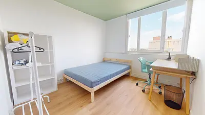 Photo du 32 Rue Édouard Branly, 69500 Bron, France Bron