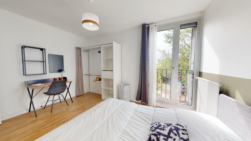 Photo du 58 Rue D'estienne D'orves, 92700 Colombes, France Colombes