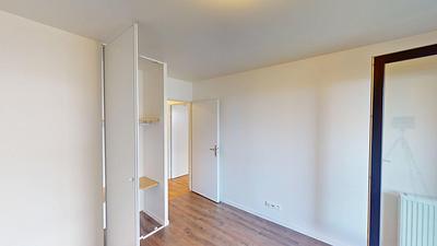 Photo du 14 Avenue du Grand Canal, 78450 Villepreux, France Villepreux