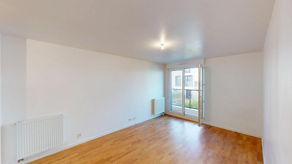 Photo du 14 Avenue du Grand Canal, 78450 Villepreux, France Villepreux