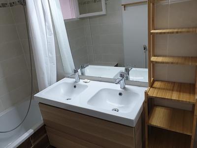 Photo du Rue du 1er Mars 1943, 46, 69100 Villeurbanne, France Villeurbanne