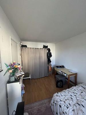 Photo du Rue du 1er Mars 1943, 46, 69100 Villeurbanne, France Villeurbanne