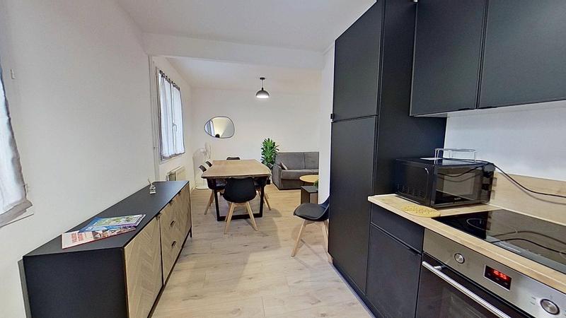 Photo du 13 Rue Jean Joseph Génissieu, 26000 Valence, France Valence